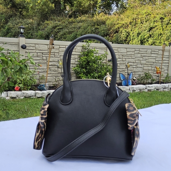 Betsey Johnson Black and Leopard Satchel - Picture 2 of 9